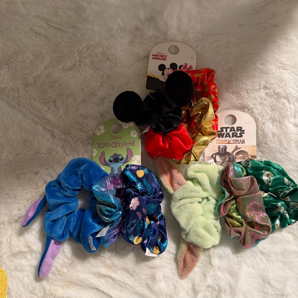 Disney Colorful Scrunchie Collection - Picture 3 of 3